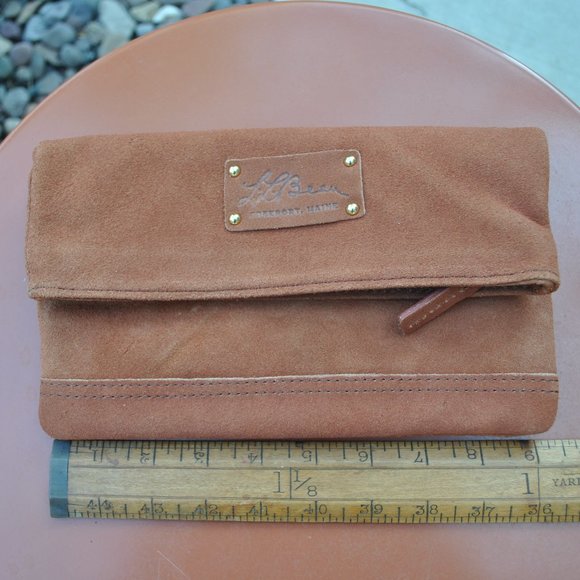 LL Bean clutch - Picture 6 of 9